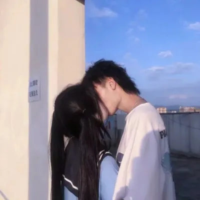 值得你提前收藏的甜蜜又很幸福的头像第1张