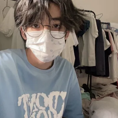 高颜值的浪漫高冷帅哥头像合集第1张