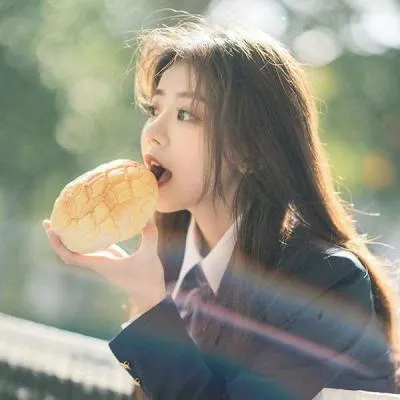 小清新校园女生头像第1张