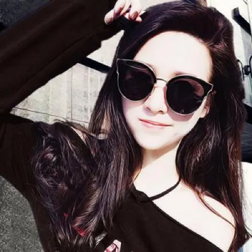 超清可爱美女头像图片第1张