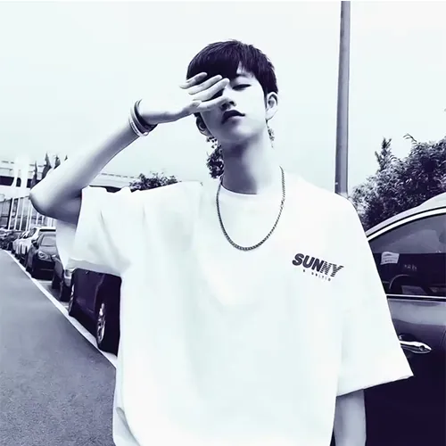 放荡不拘的的男人帅哥头像霸气冷酷帅气社会第1张