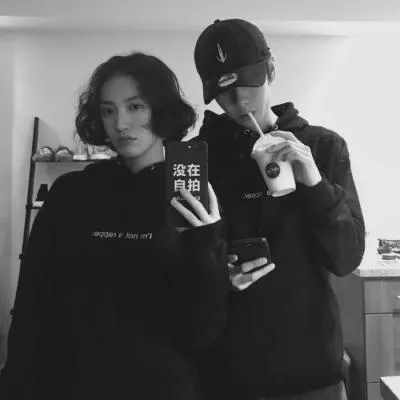 酷酷的黑白情侣头像第1张