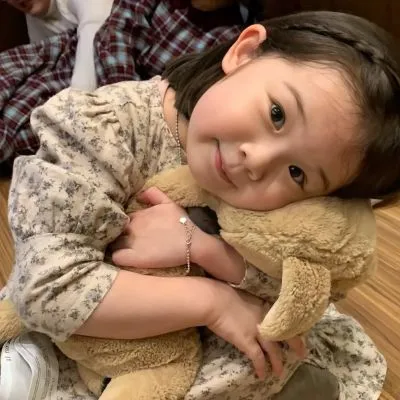 小孩子讨人喜欢头像第1张