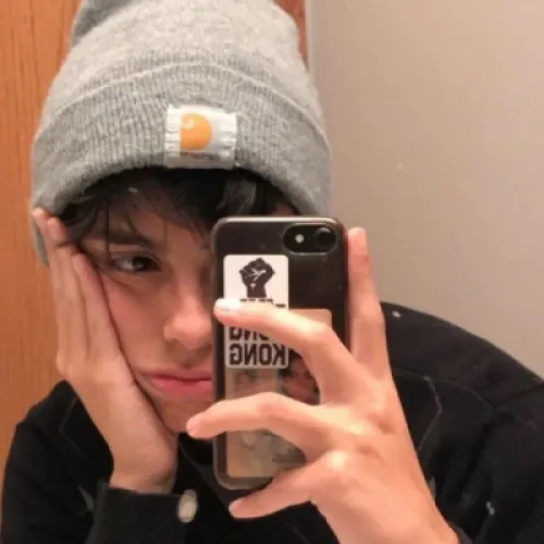 爽朗大方欧美潮流头像男个性第1张