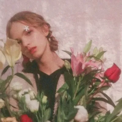 意境欧美小众女生头像第1张