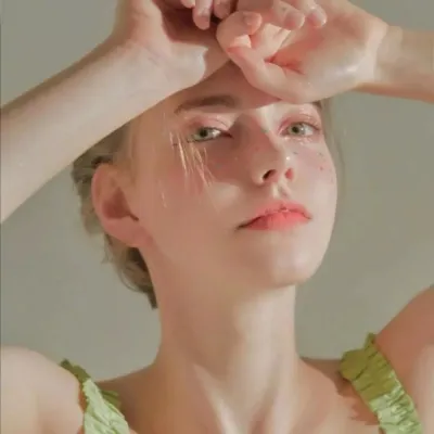 清纯可爱的欧美风高颜值头像合集第1张