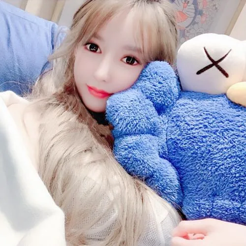 闺蜜头像四张霸气十足第1张