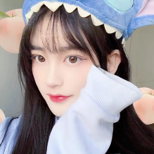 同一人组图多张姐妹头像多人一人一张6个人第1张