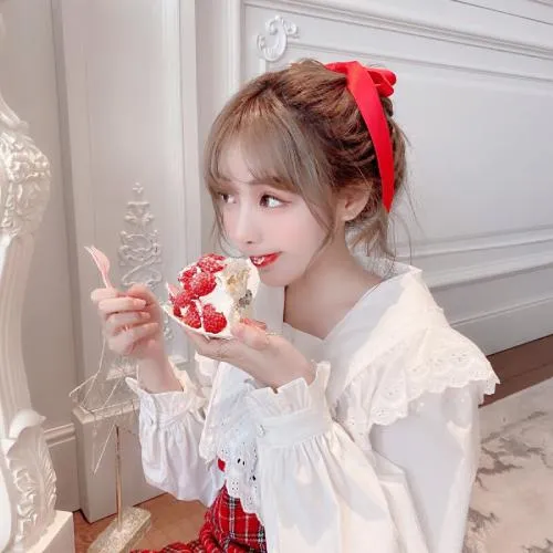 同一个人的套图闺蜜头像9人的一人一张第1张