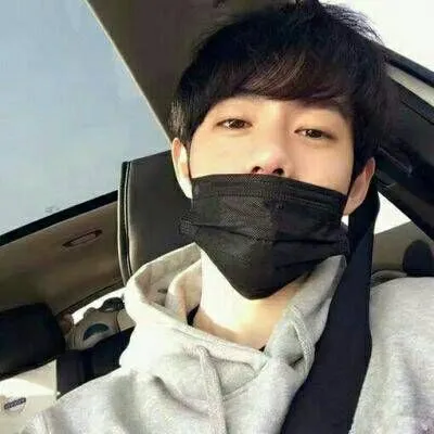 qq头像帅哥口罩霸气超拽图片第1张