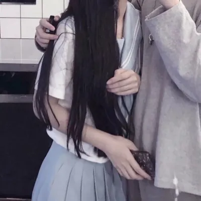 qq情侣头像低调好看第1张