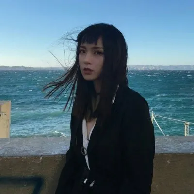 最新微信女生头像海边唯美高清大全第1张