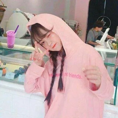 最新微信超可爱女生头像真人第1张