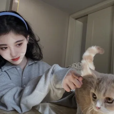 很纯很高级的甜美精选微信头像第1张