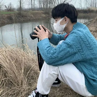 气质阳光帅气男生头像第1张