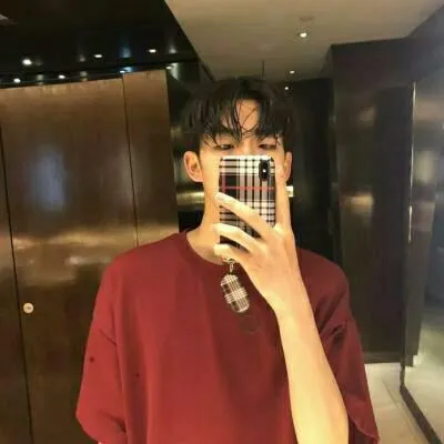 高冷帅气男生贴吧头像个性小丑第1张