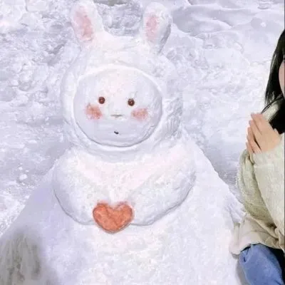 2022幸福甜美微信情侣头像第1张