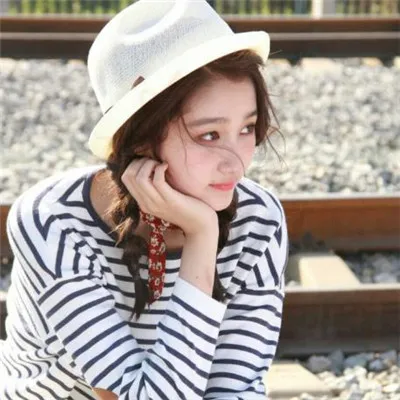 关晓彤唯美头像高清图片精选第1张