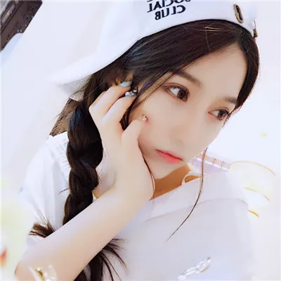 唯美有意境女生头像精选第1张