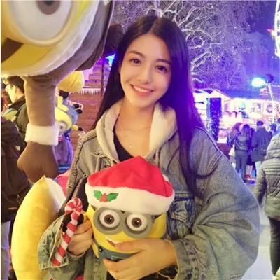 唯美有意境女生长发头像第1张