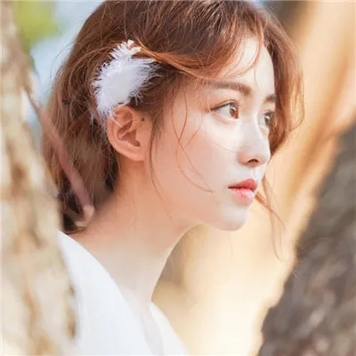 唯美小清新闺蜜长发头像第1张