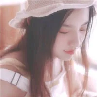 好看的美女头像图片第1张