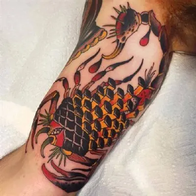 好看帅气又霸气的漂亮图腾纹身微信头像图片第1张