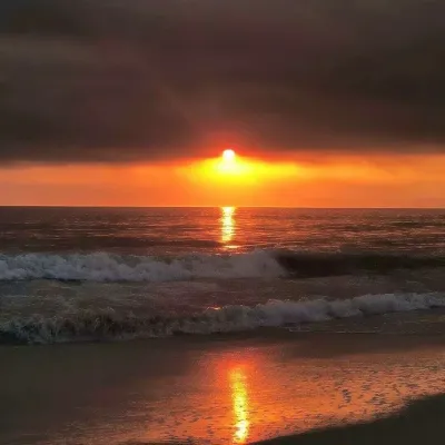 微信头像是黄昏景色第1张