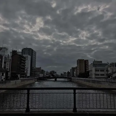 暗色系风景头像第1张