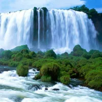 气势磅礴的瀑布微信风景头像图片第1张