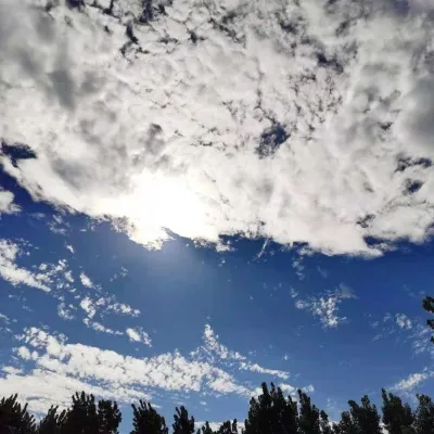 高清好看的照片头像天空风景第1张