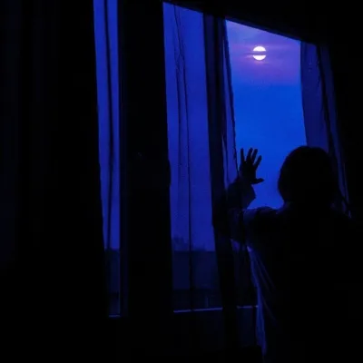 qq头像蓝色系清冷风景图片第1张