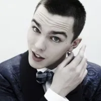 颓废QQ男生伤感黑白头像第1张