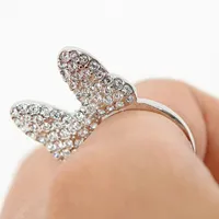 2013好看的个性物品qq头像第1张