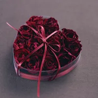 漂亮的花朵与爱情有关的头像图片第1张