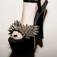 各种时尚好看性感的高跟鞋qq头像第1张