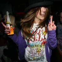 个性霸气重口味女生头像第1张