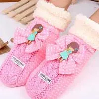 天越来越冷了,给大家发布几十张可爱手套头像第1张