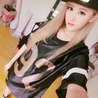 个性潮流女生头像第1张