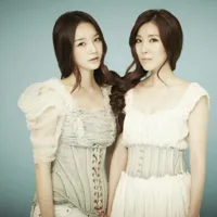 韩国女明星姜敏京头像第1张