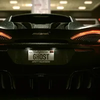 牛B拉风的迈凯伦奔驰跑车QQ头像图片第1张