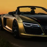 2017奥迪跑车头像第1张