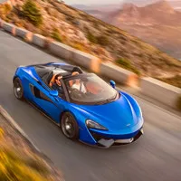 2018迈凯轮蜘蛛头像第1张