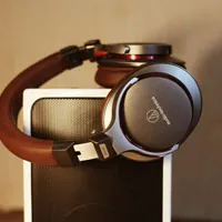 精致的耳机头像第1张