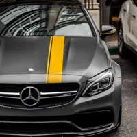 奔驰车背景头像第1张