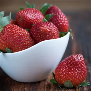 草莓头像图片第1张