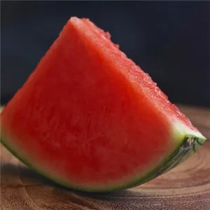 红红的西瓜头像图片第1张