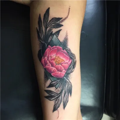 花朵纹身头像第1张