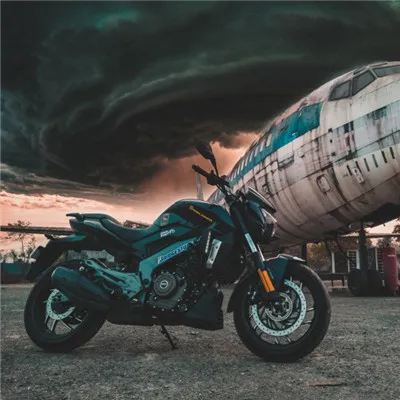 好看摩托车头像图片第1张