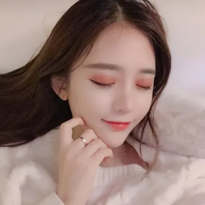 qq个性女头大图第1张